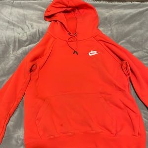 WORN NIKE HOODIE.